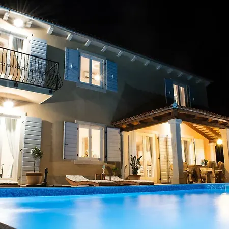 Villa Histria Relax Svetvincenat Exterior photo